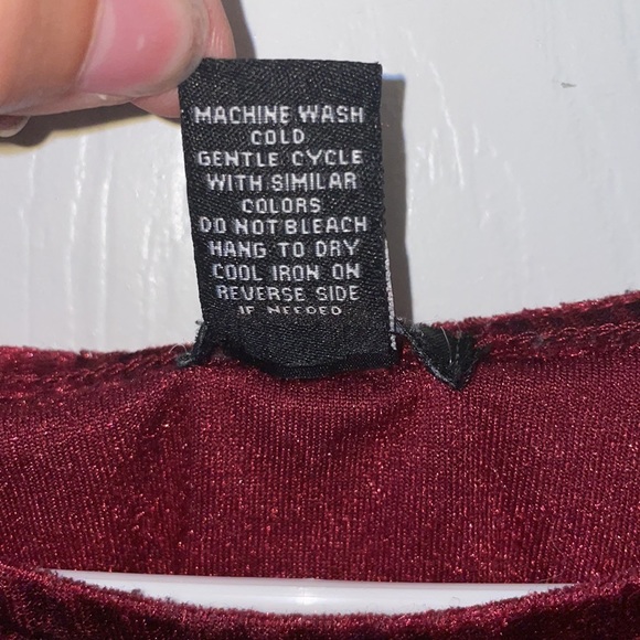 Rue21 Velvet top - Picture 4 of 5